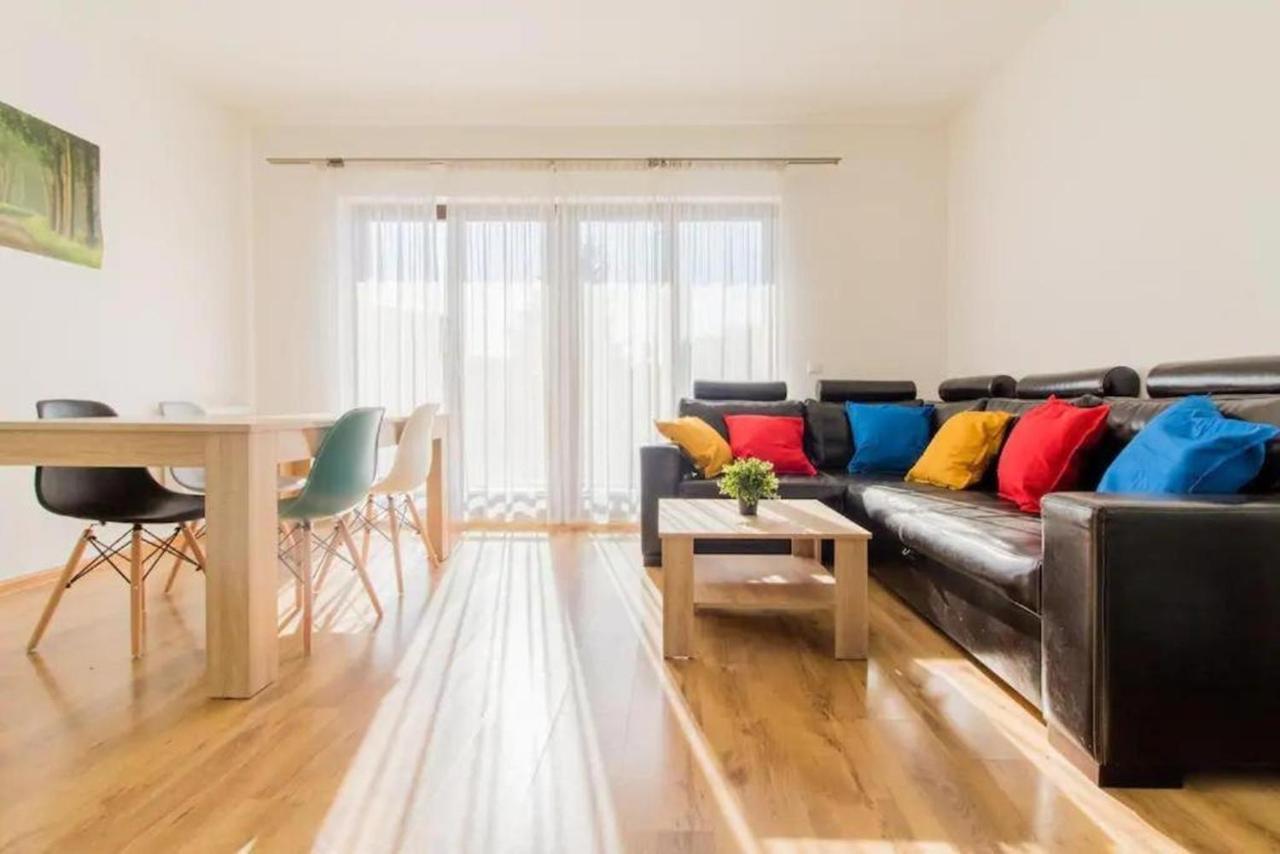 Comfy And Bright - Old Town Apartment Красков Екстериор снимка